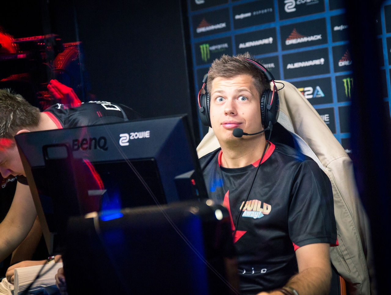 FaZe bench karrigan