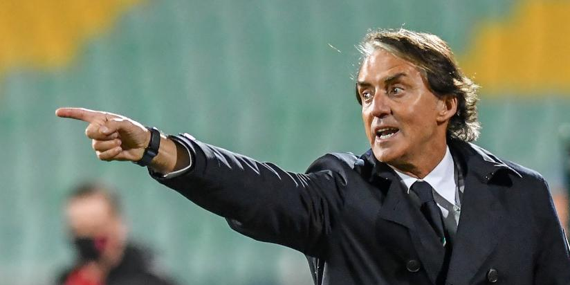 Italy coach Mancini calls for expanded Euro 2020 squads