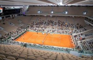 French Open postponed by one week in hope more fans can attend