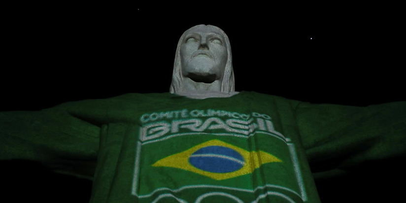 Christ the Redeemer lit up to mark 100 days till the Olympics
