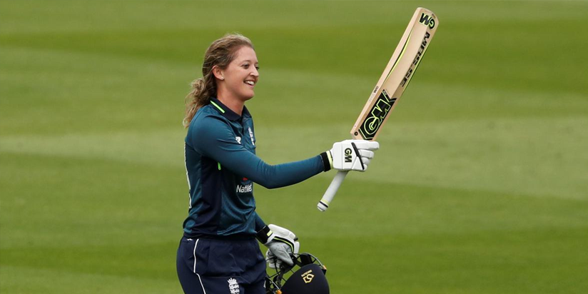 Cricket-Former England women's stumper Taylor signs up for The Hundred