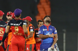 DC vs RCB, IPL 2021: Royal Challengers Bangalore Beat Delhi Capitals By One Run On Last Ball To Go On Top