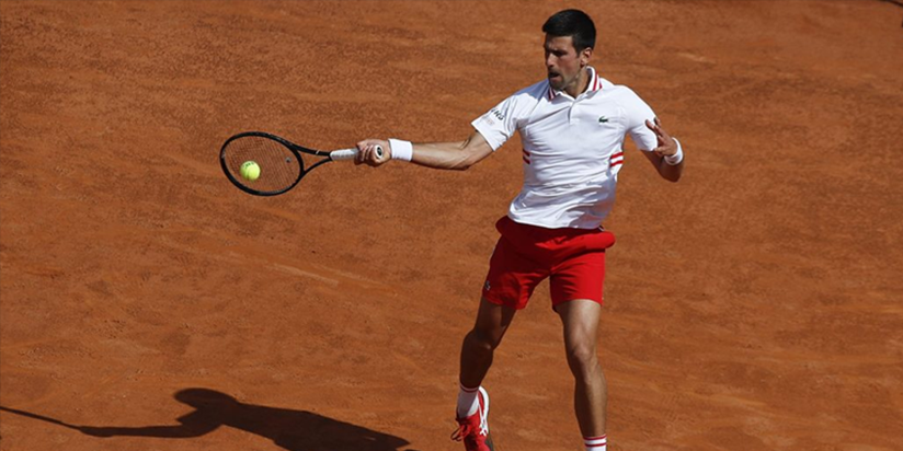 Djokovic sweeps into Italian Open quarters in front of 'great' Rome crowd