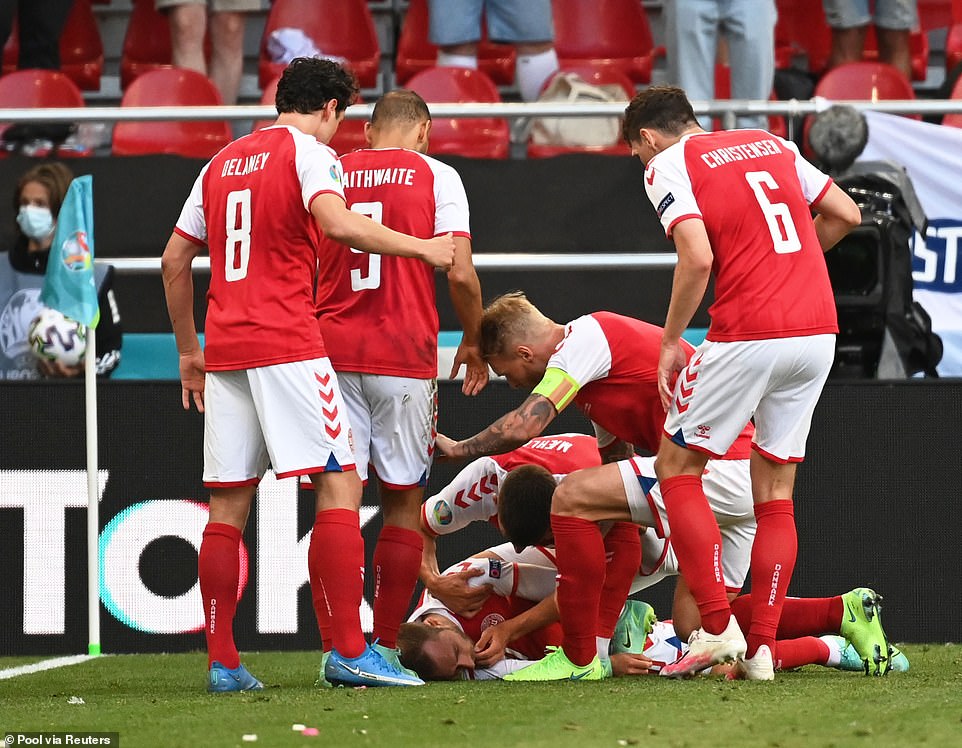Christian Eriksen Denmark Midfielder Awake After Collapsing On Pitch Sports Monks