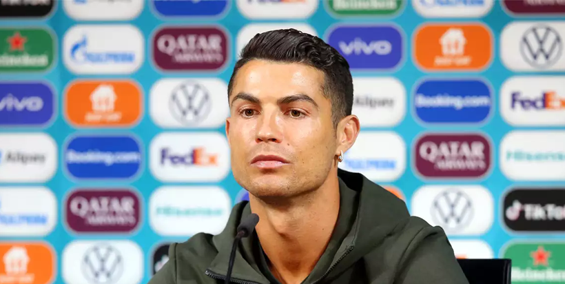 'Drink water': Ronaldo removes Coca-Cola bottles in front of him at press conference