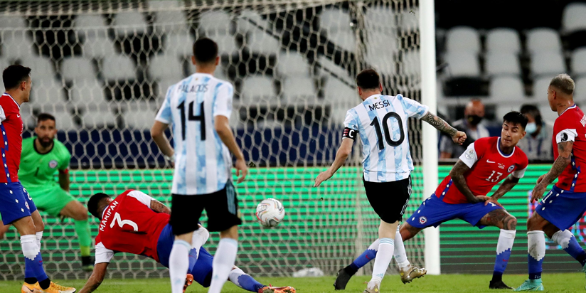 Messi free kick not enough as Argentina held to draw by Chile at Copa America
