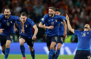 Italy reach final to continue storming comeback from World Cup failure