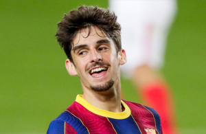 Wolves sign winger Francisco Trincao on loan from Barcelona with option to buy