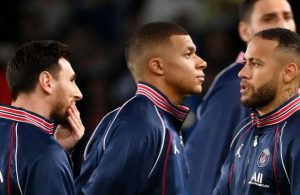 Mbappe not ruling out PSG stay, clears the air with Neymar