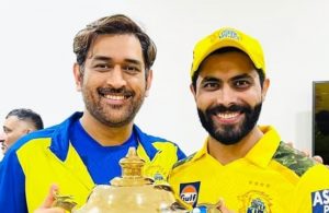 Ravindra Jadeja and Dhoni