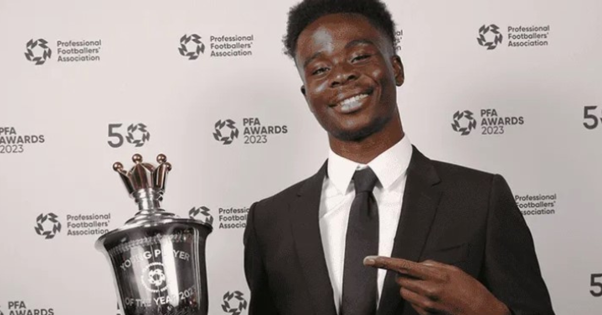 "Saka Clinches PFA Young Player of the Year Award"